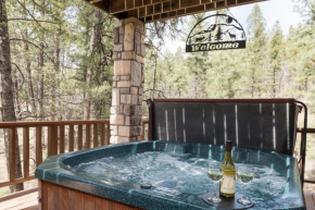 Cedar Creek Retreat, 4 Bedrooms, Sleeps 10, WiFi, Hot Tub, Gas Grill